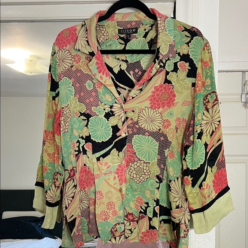 Citron Women's Japanese inspired oriental Floral Blouse